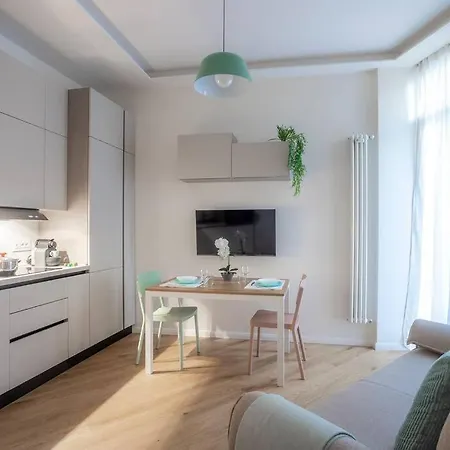 Apartamento Marghera's Nest - Modern Design With Free Netflix And Wifi Milão